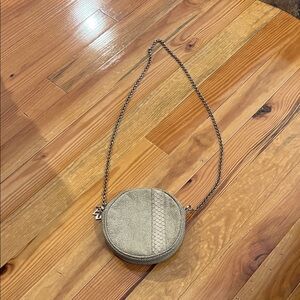 Elegant Beige Crossbody Bag